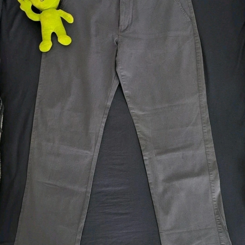 English Laundry Charcoal Chinos Brand New